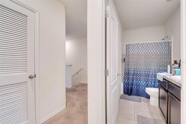 Building Photo - 1394 Yellow Finch Dr