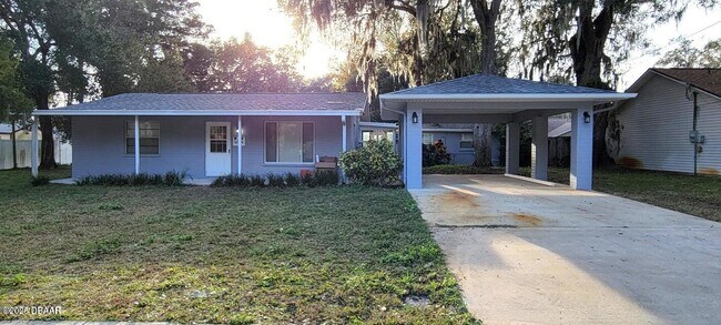 Building Photo - 340 Tropical Ln