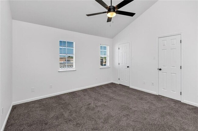 Building Photo - 2916 Jean Lafitte Pkwy