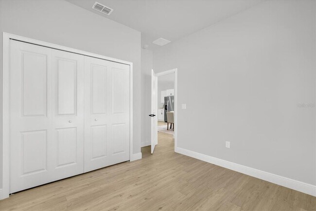 Building Photo - 420 Marion Oaks Course