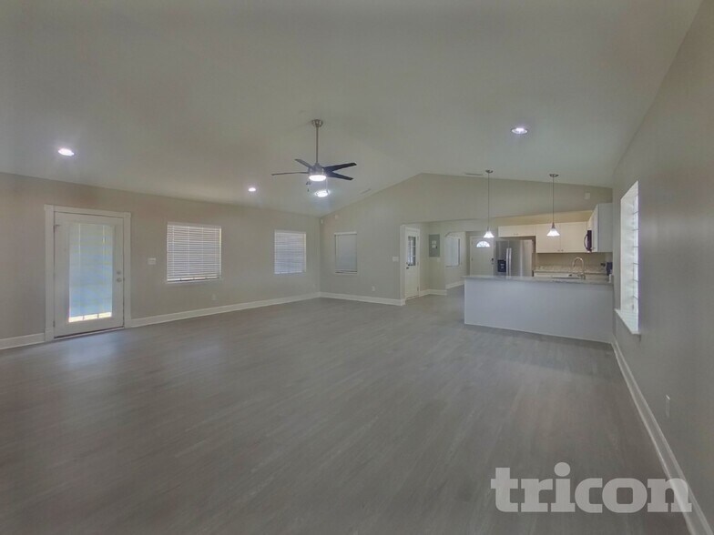 Building Photo - 11975 Cornelius St