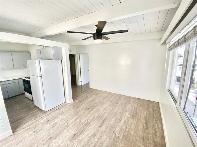 Building Photo - 121 Rosecrans Ave