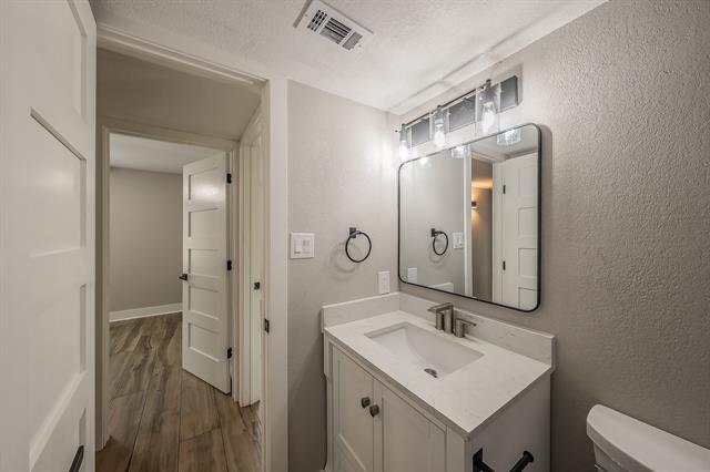 Building Photo - 309 Westover Dr