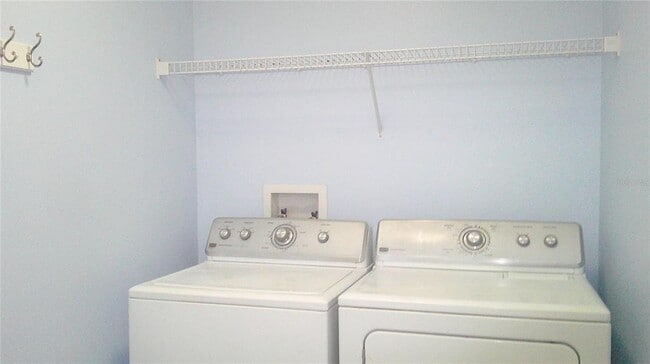 Building Photo - 8512 Canterbury Lake Blvd