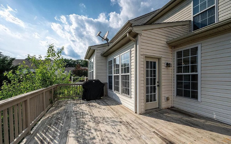 Building Photo - 62 Brookview Ln