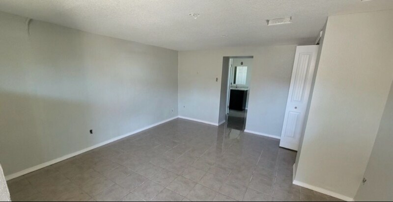 Building Photo - 231 Francis St