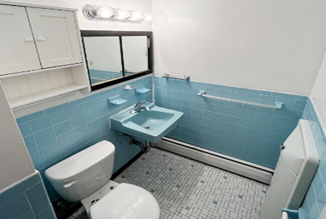 Building Photo - 3498 Fort Independence St