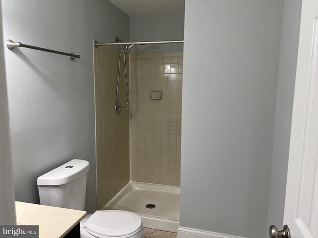 Building Photo - 12149 Salemtown Dr