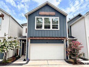 Building Photo - 958 Highland Sound Ln