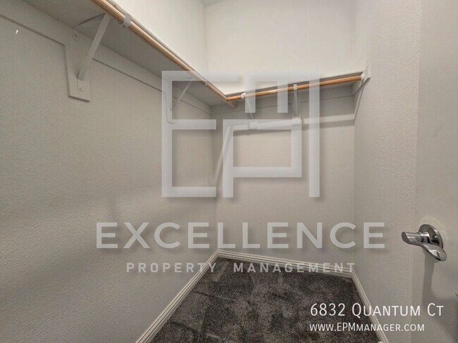 Building Photo - 6832 Quantum Ct