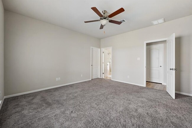 Building Photo - 6306 Daytona Dr