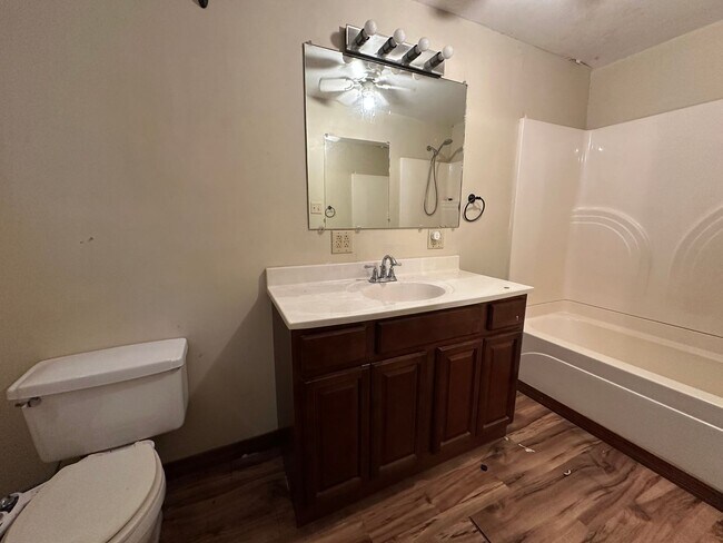 Building Photo - Available July 1st***Welcome to this charming 4-bedroom, 2-bathroom home located in the heart of ...