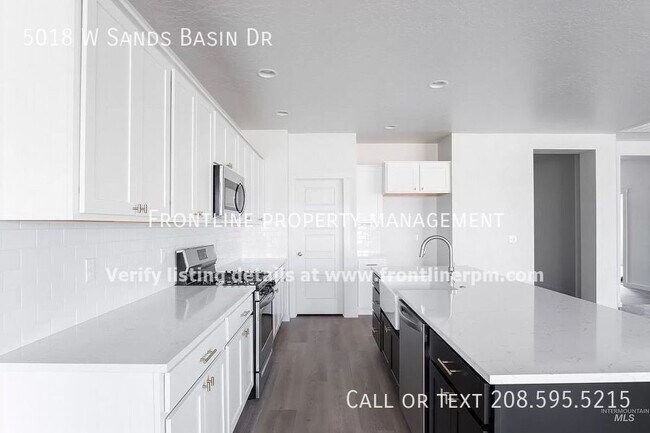 Building Photo - 5018 W Sands Basin Dr