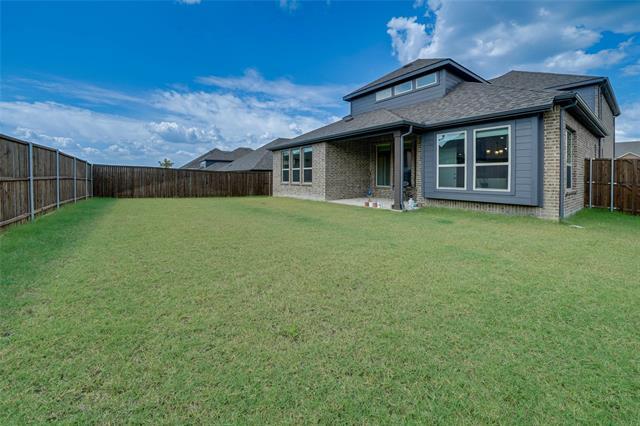 Building Photo - 707 Gatecrest Dr