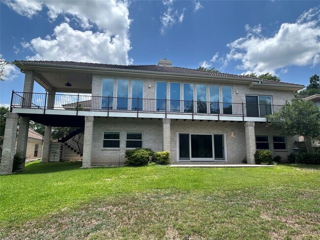 Building Photo - 41 Stillmeadow Dr
