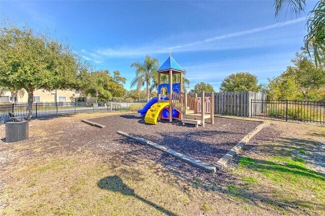 Building Photo - 9520 Amberdale Ct