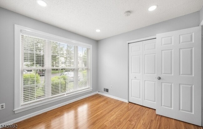 Building Photo - 3702 Riddle Ct