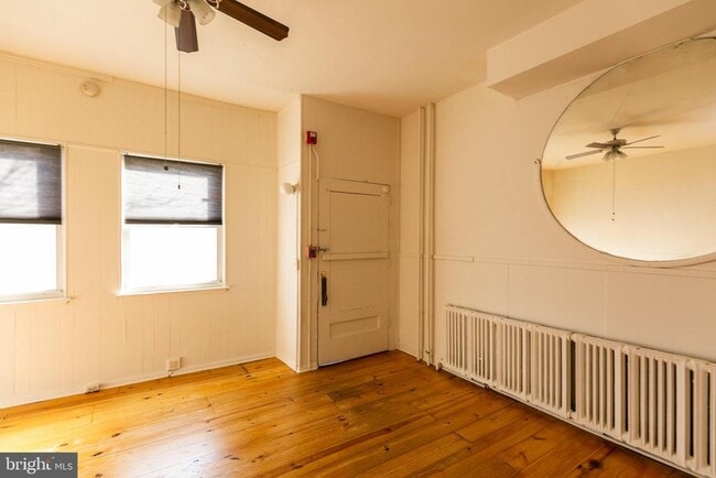 Building Photo - 2536 Amber St