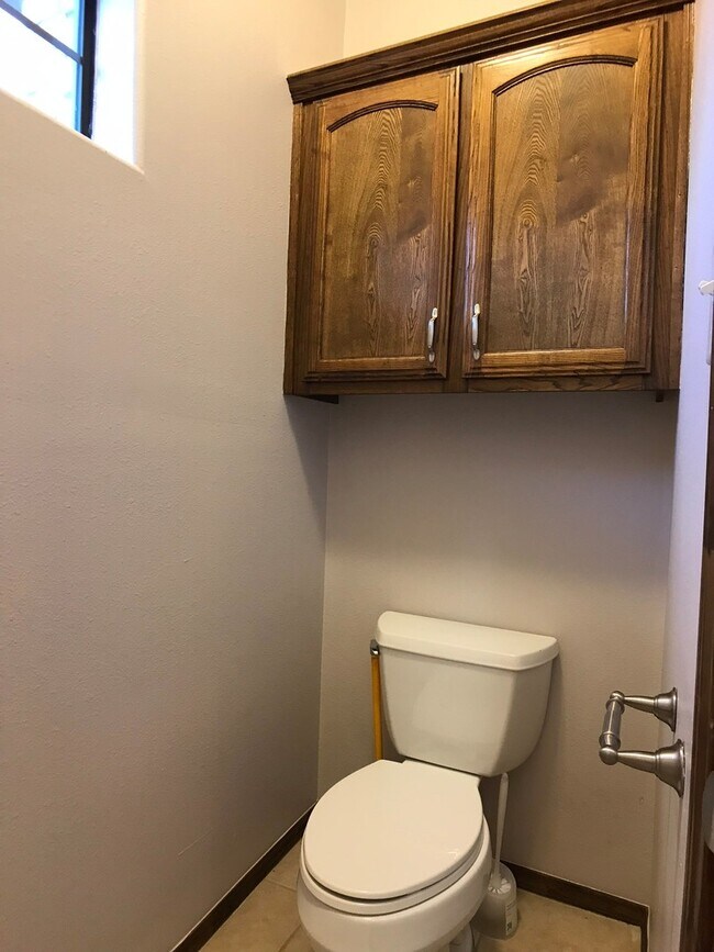 Building Photo - 3Bed/2.5Bath Edinburg TX Home For Rent ( Oakland Village )