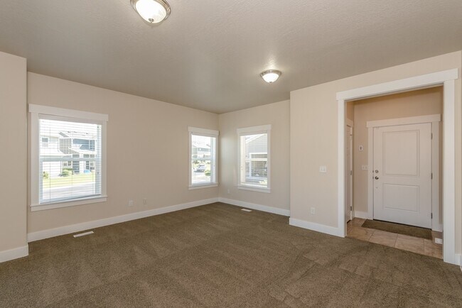 Building Photo - 13069 S Elm Hollow Ct