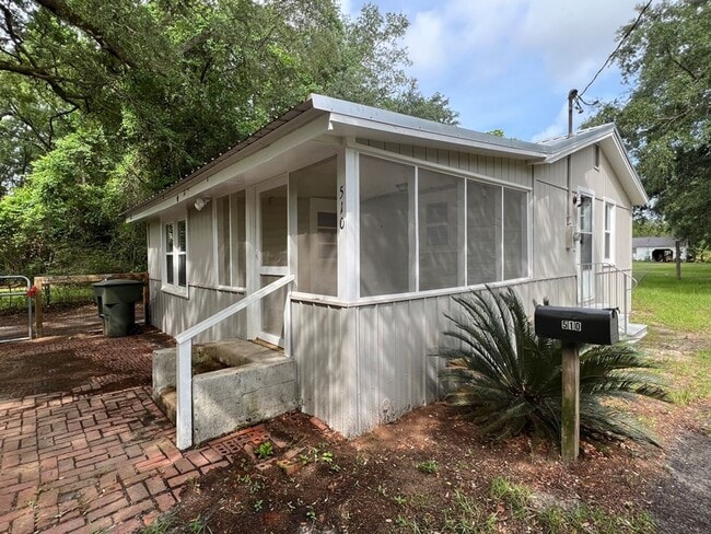 Building Photo - 3/1 Home for Rent!