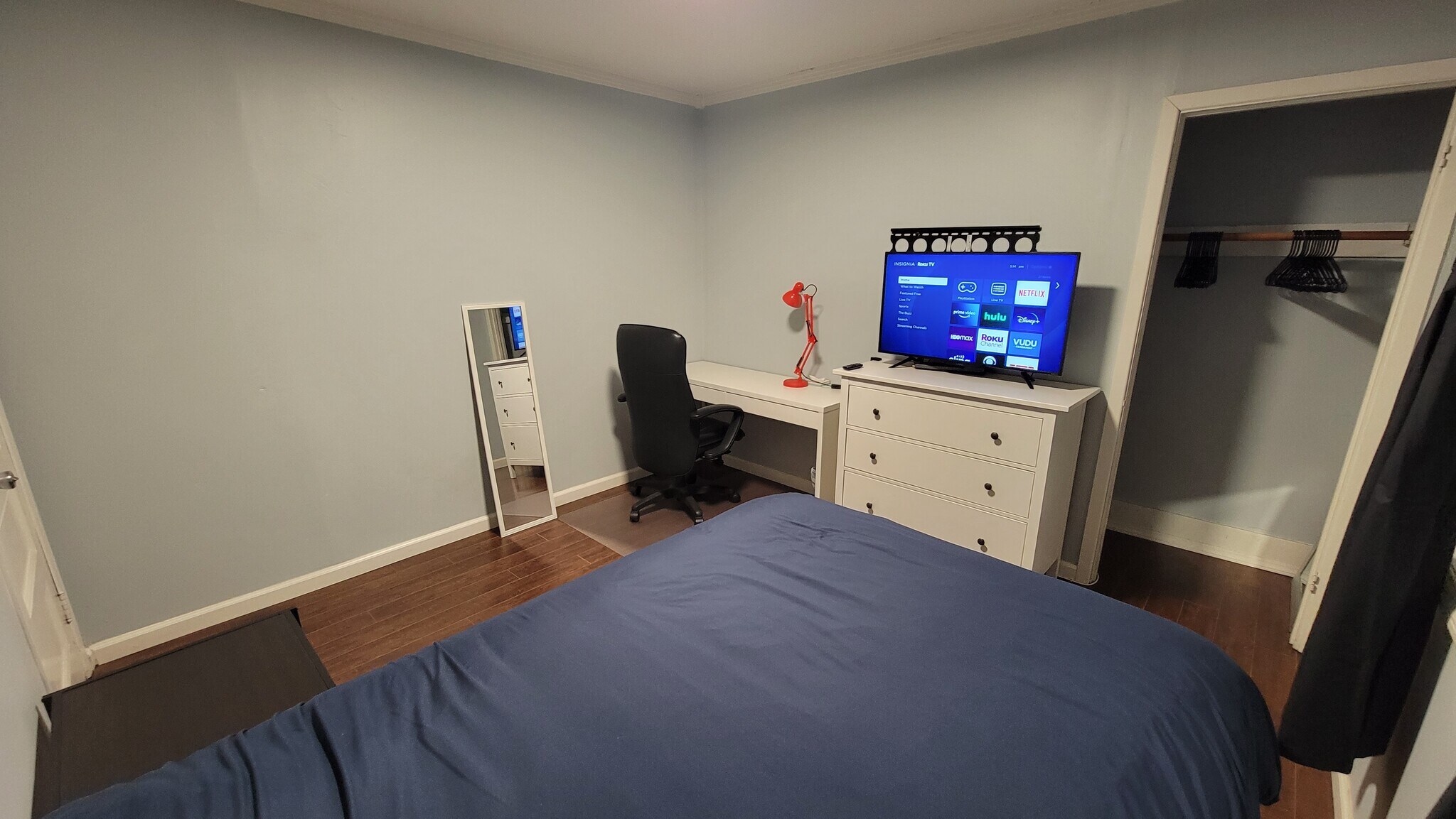 Building Photo - 1243 N Alexandria Ave