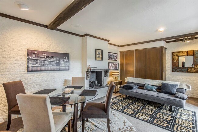 Building Photo - 6301 Christon Ct
