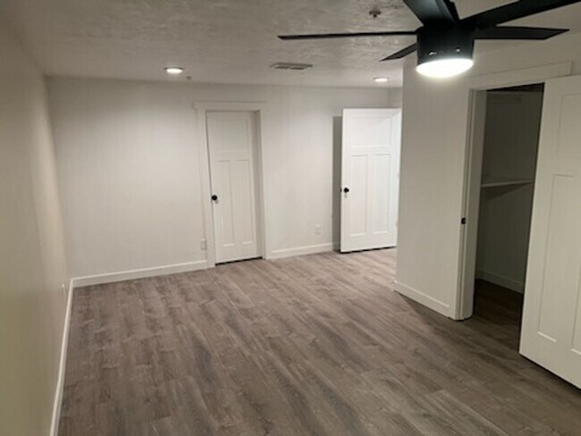 Building Photo - 780 N Lauritzen St