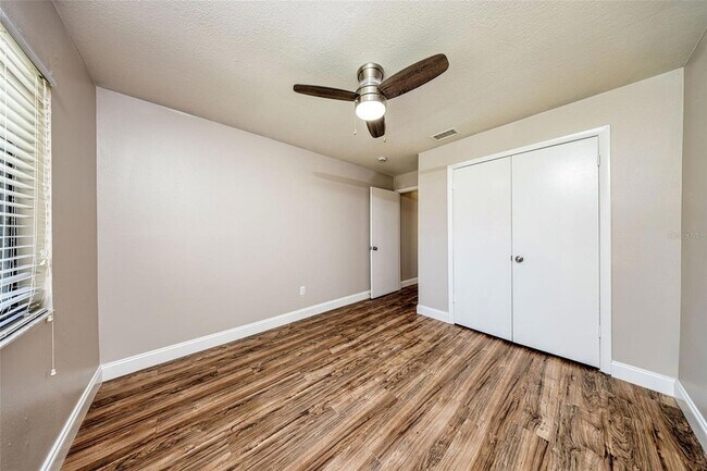 Building Photo - 308 Alba Ln