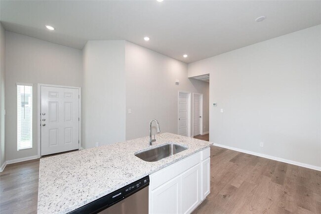 Building Photo - 403 Cross Barn Blvd