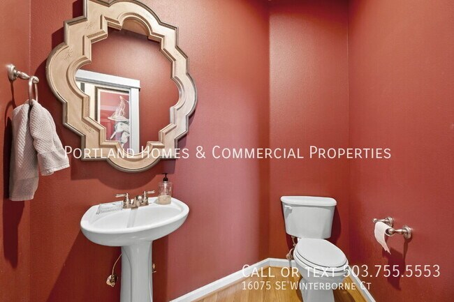 Building Photo - 16075 SE Winterborne Ct