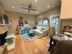 Building Photo - 3809 Spicewood Springs Rd