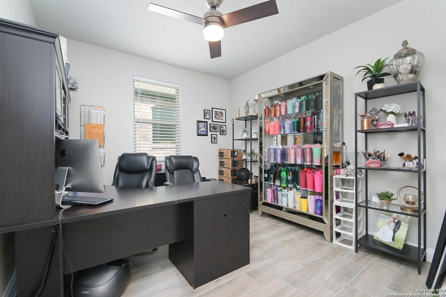 Building Photo - 446 Scenic Lullaby