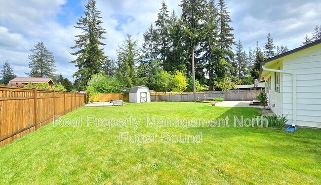 Building Photo - 4521 122nd Pl NE