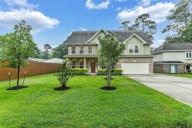 Primary Photo - 15407 Cypress Gdns Dr