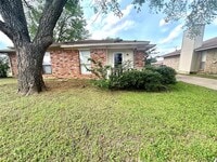 Building Photo - 2303 Lido Ln