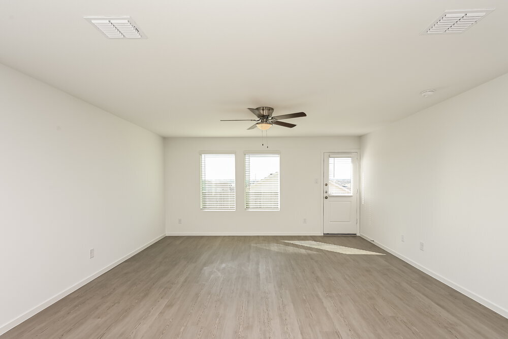 Building Photo - 2213 La Vis Ln