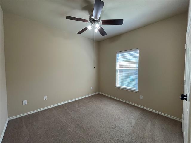 Building Photo - 2410 Ravenwood Ct