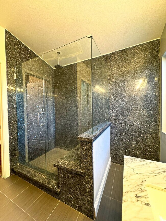 Building Photo - Fully renovated with a contemporary flair ...