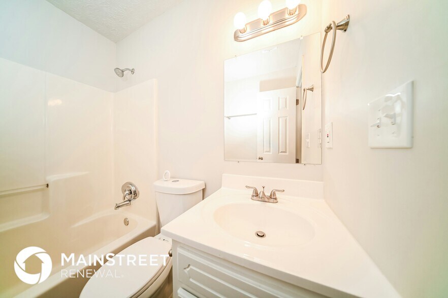 Building Photo - 165 Gingercake Ct