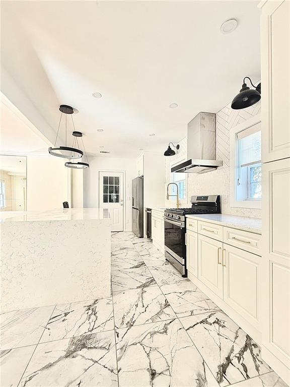 Building Photo - 200 W Paces Ferry Rd NW