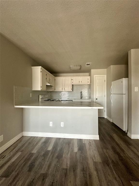 Primary Photo - 418 Garland Dr