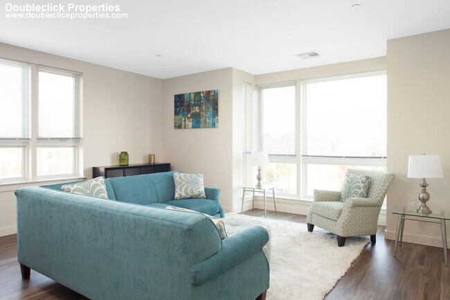 Building Photo - 180 Eastern Ave