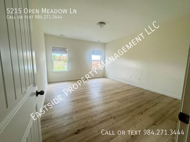 Building Photo - 5215 Open Mdw Ln