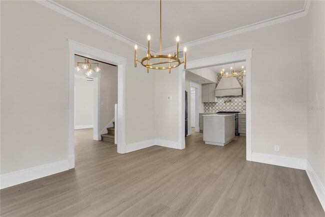 Building Photo - 226 N Elliott Ave