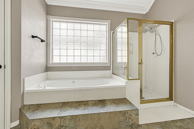 Building Photo - 6403 Parkriver Crossing