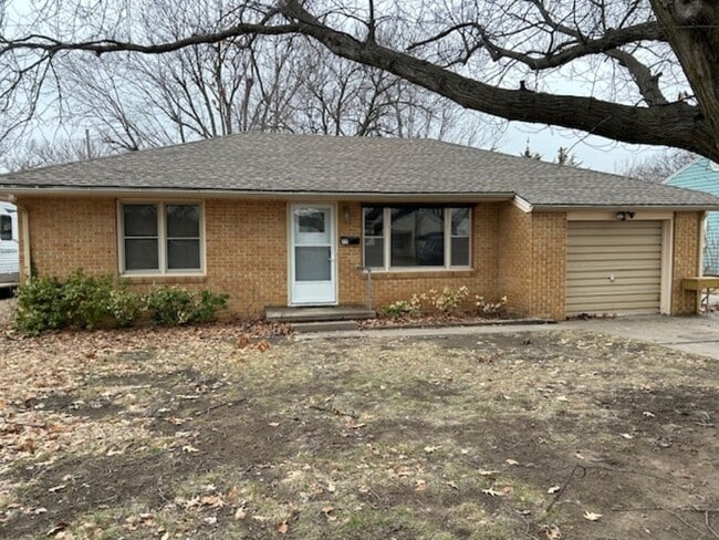 Building Photo - 77 Faircrest Dr