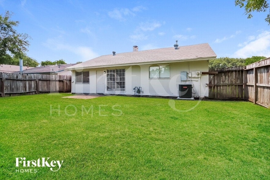 Building Photo - 5407 Dove Forest Ln