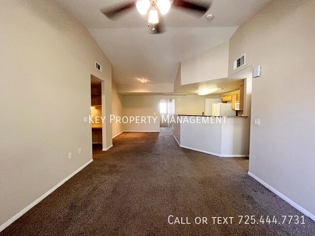 Building Photo - 2 BED 2 BATH CONDO IN GATED COMMUNITY NEAR...