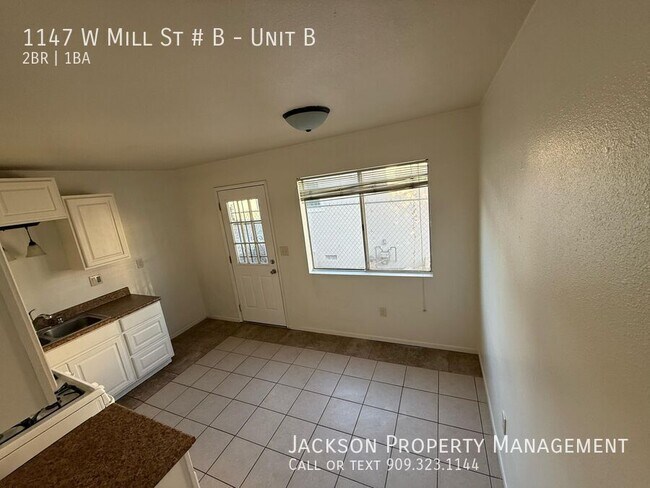 Building Photo - 1147 W Mill St